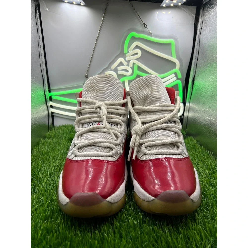 Jordan 11 Retro Cherry 2022 White Varsity Red CT8012-116 Mens Size 9